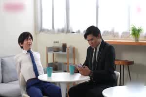 宋雨川 光棍偷拍骚女上司 淫辱口爆双管齐下  背景图片