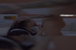 highsstn女友女仆装服侍性欲极强主人  背景图片