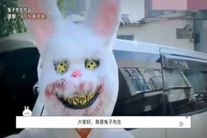 兔子先生 《直击日本AV现场》第1季~近距离接触女优的敬业生活!!第二视角大公开  背景图片