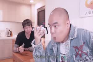 【大象传媒】淫荡人妻家政妇  背景图片