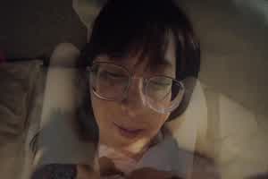 反差ASMR女网黄「deerlong」OF性爱私拍_全程撩情服务清纯眼镜娘女友暴力抽插大量精液内射  背景图片