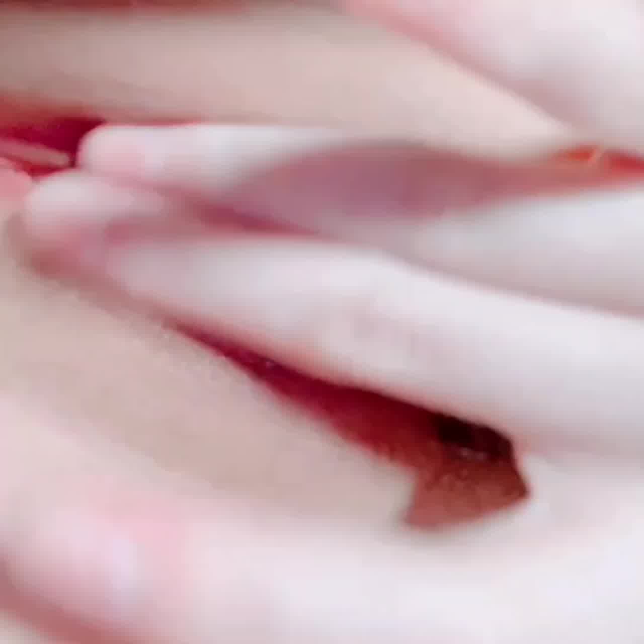  原创 学妹自慰喷水大特写 的剧照6