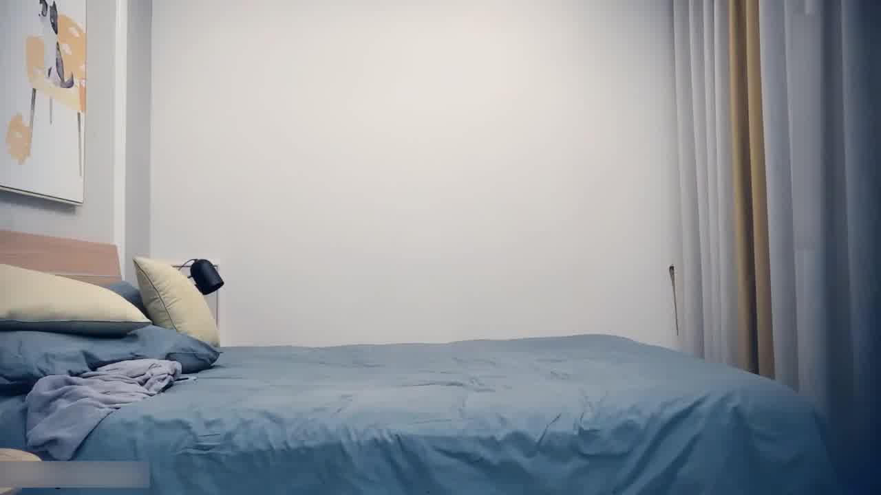  极品00后jk制服美少妇，大眼萌妹乖巧小仙女，娇嫩酮体青春无敌 的剧照6