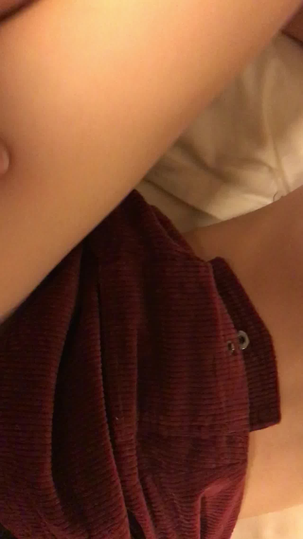  清秀妹妹遭前男友流出 的剧照5