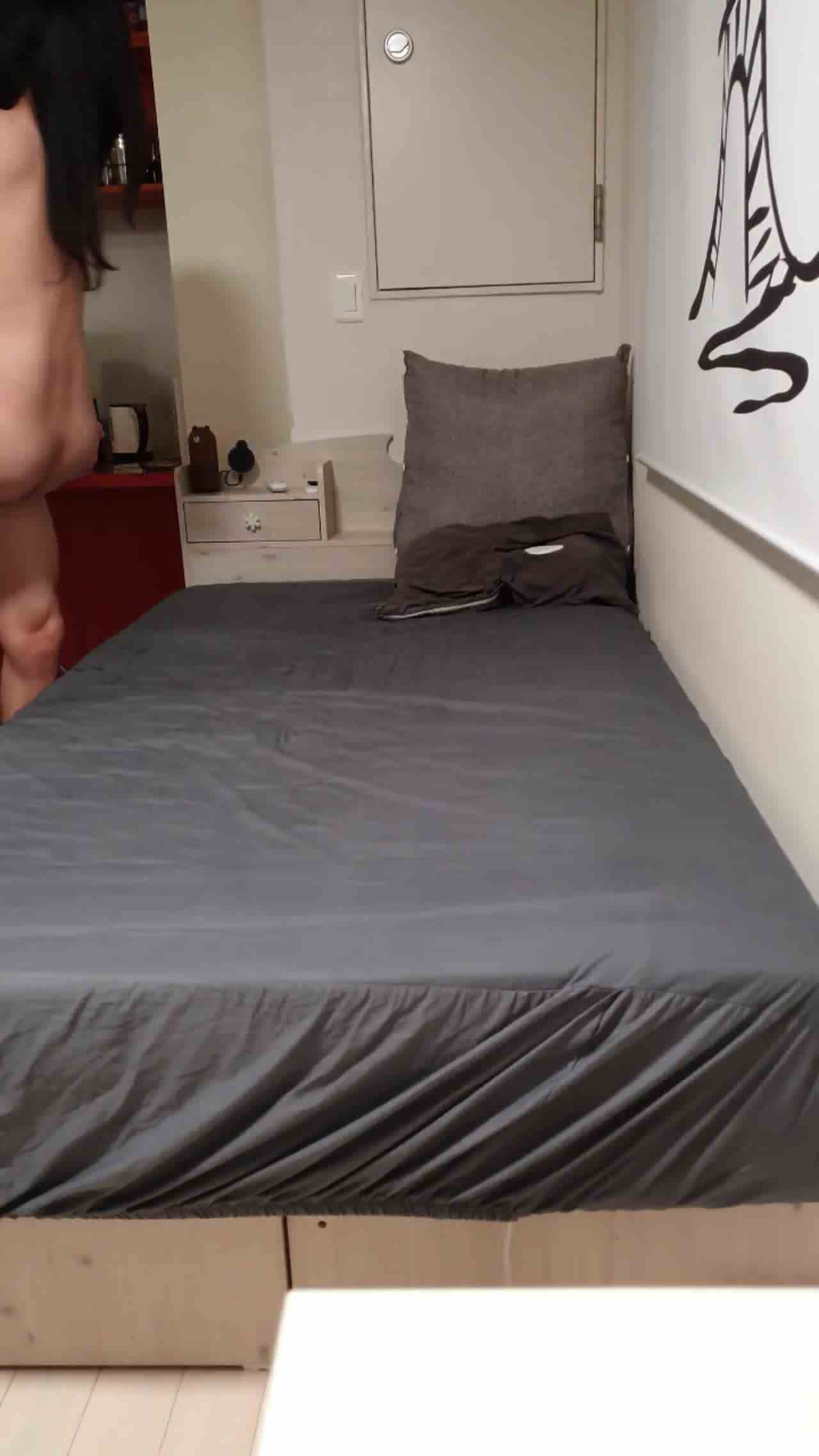  【最新泄密】泡良达人金先生❤️约炮身材白嫩的美女同事，多姿势无套猛干，高潮淫叫不断，白浆四溢。 的剧照10