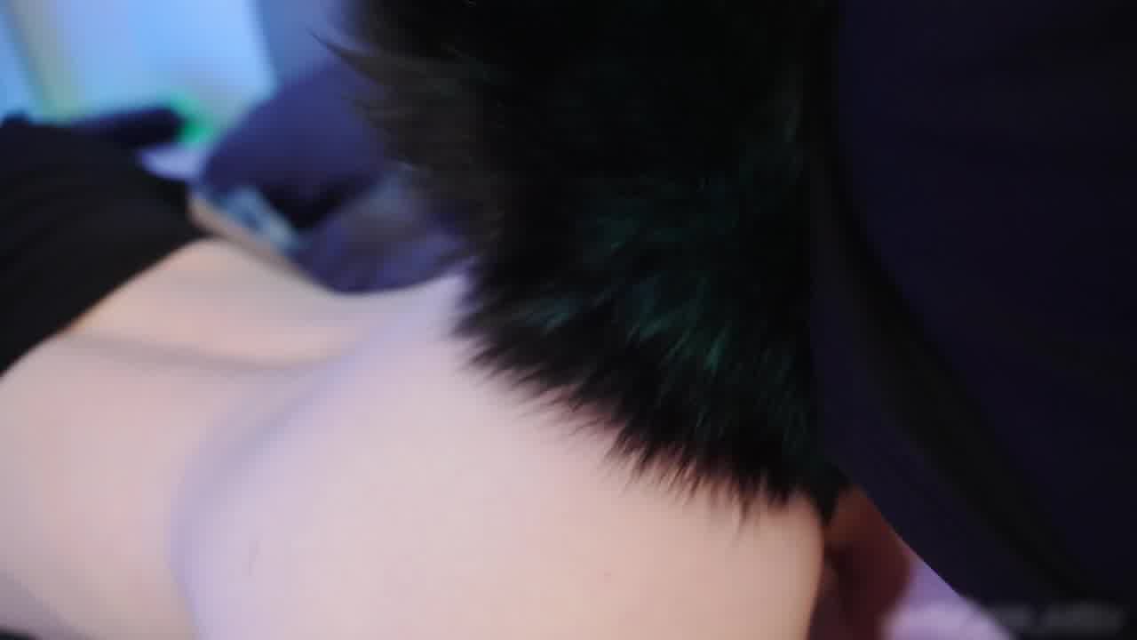  欧美女孩口交真骚 的剧照7