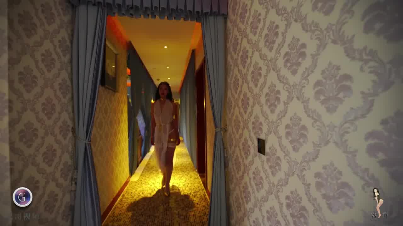  索菲sofia（浴缸里的大奶牛） 的剧照9